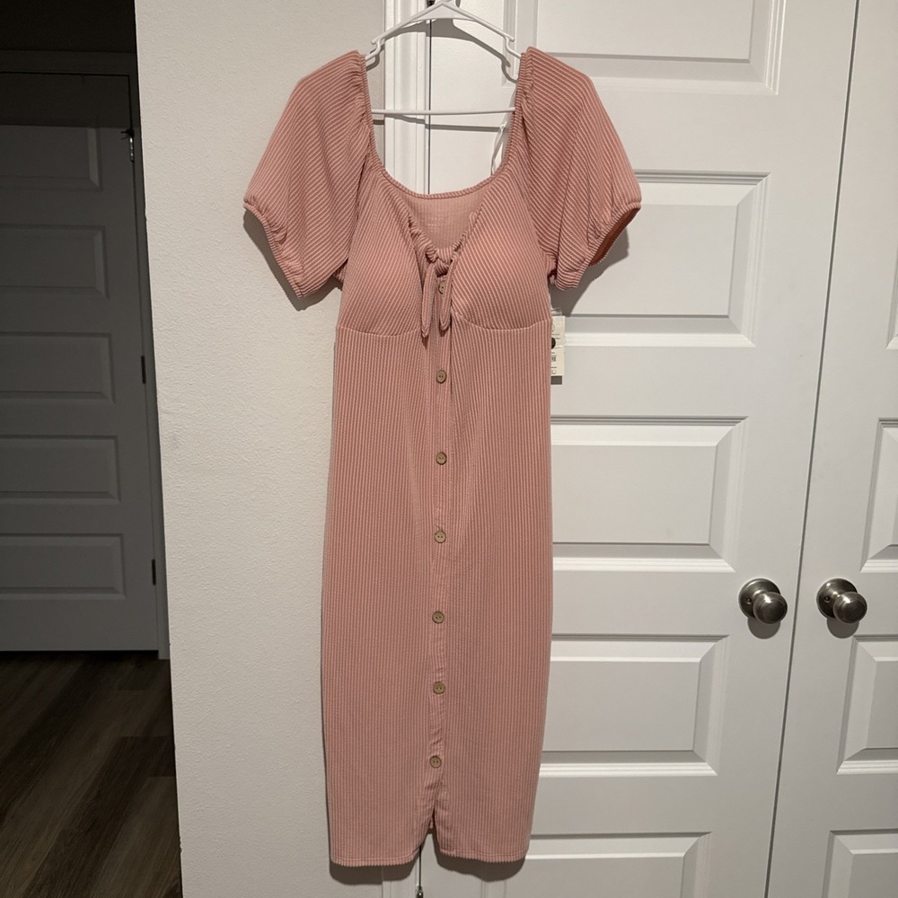 No Boundaries - Long Pink/Short Sleeve Budden Up Dress Size XXL